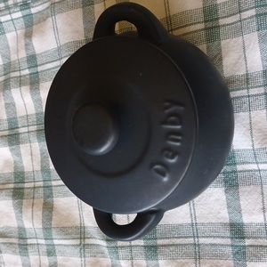 Denby stoneware bowl with lid